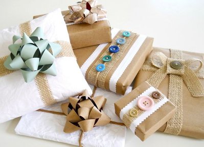 valentine-wrap-gifts...