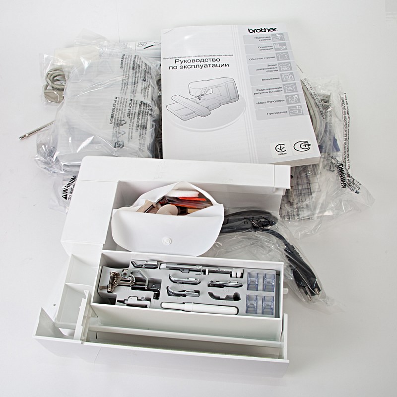 Швейно-вышивальная машина Brother Innov-is 950